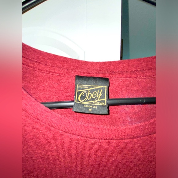 Size M- Obey Women’s Soft Tee - Picture 2 of 2